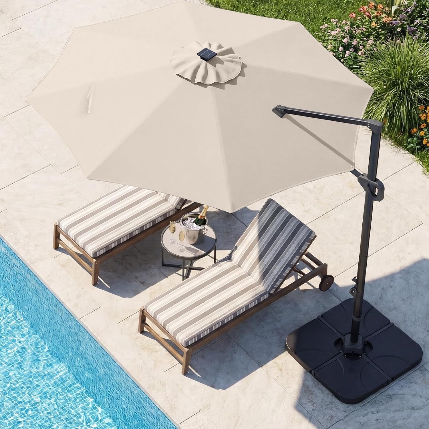 10 Ft Cantilevered Weatherproof Patio Umbrella Led